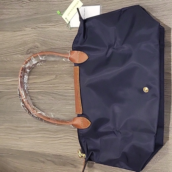 *SOLD* Longchamp Le Pliage Medium bag - Picture 7 of 7